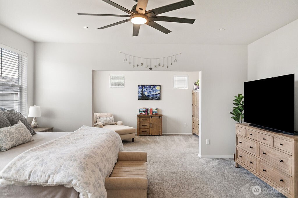 1235 Panoramic Loop Property Photo 16