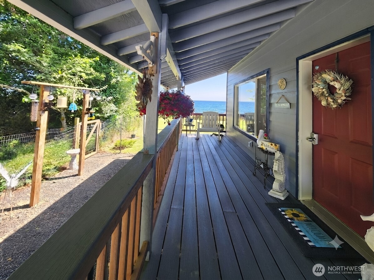 370 Olympic View Avenue Property Photo 27