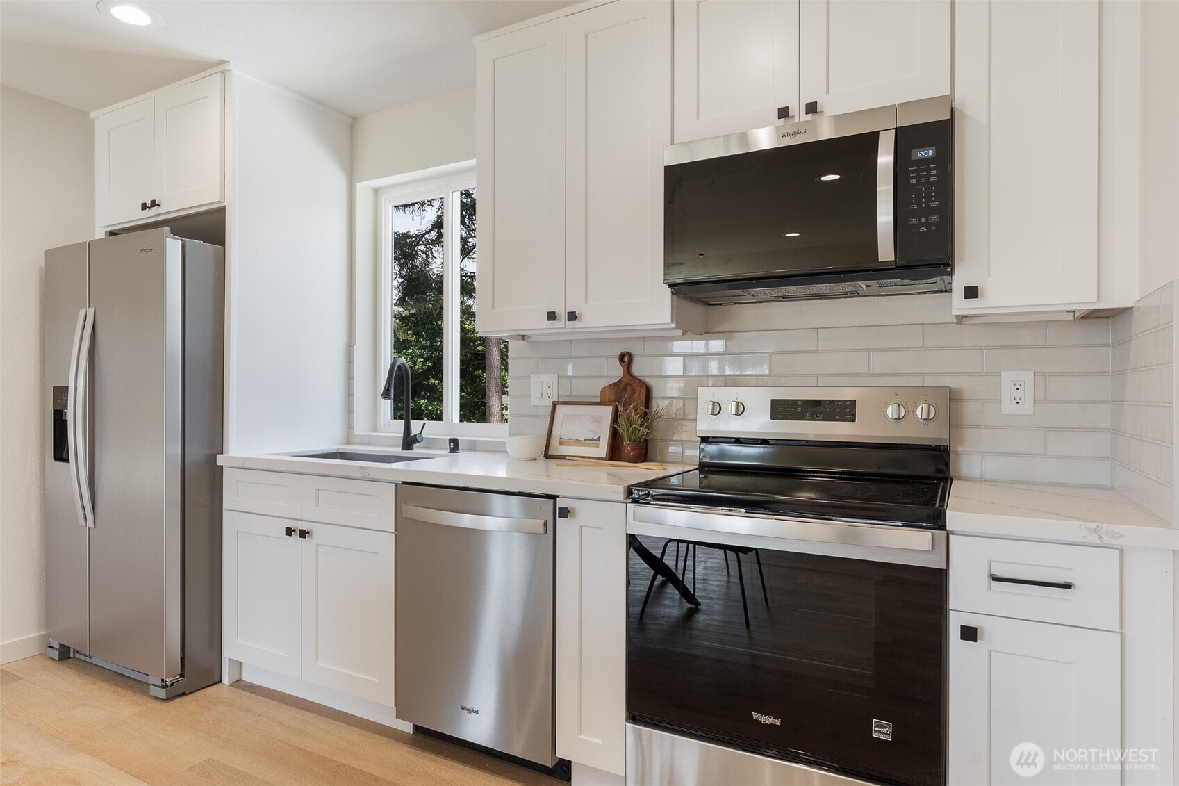 2312 75th Street C Property Photo 9