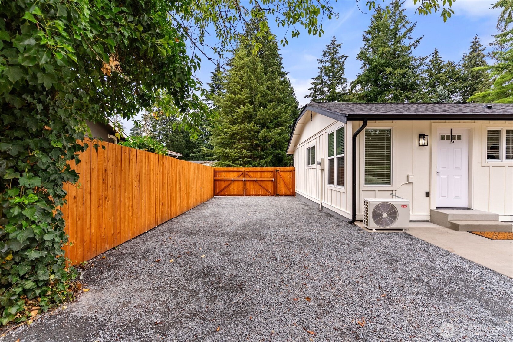 1402 159th Street Ct Property Photo 34