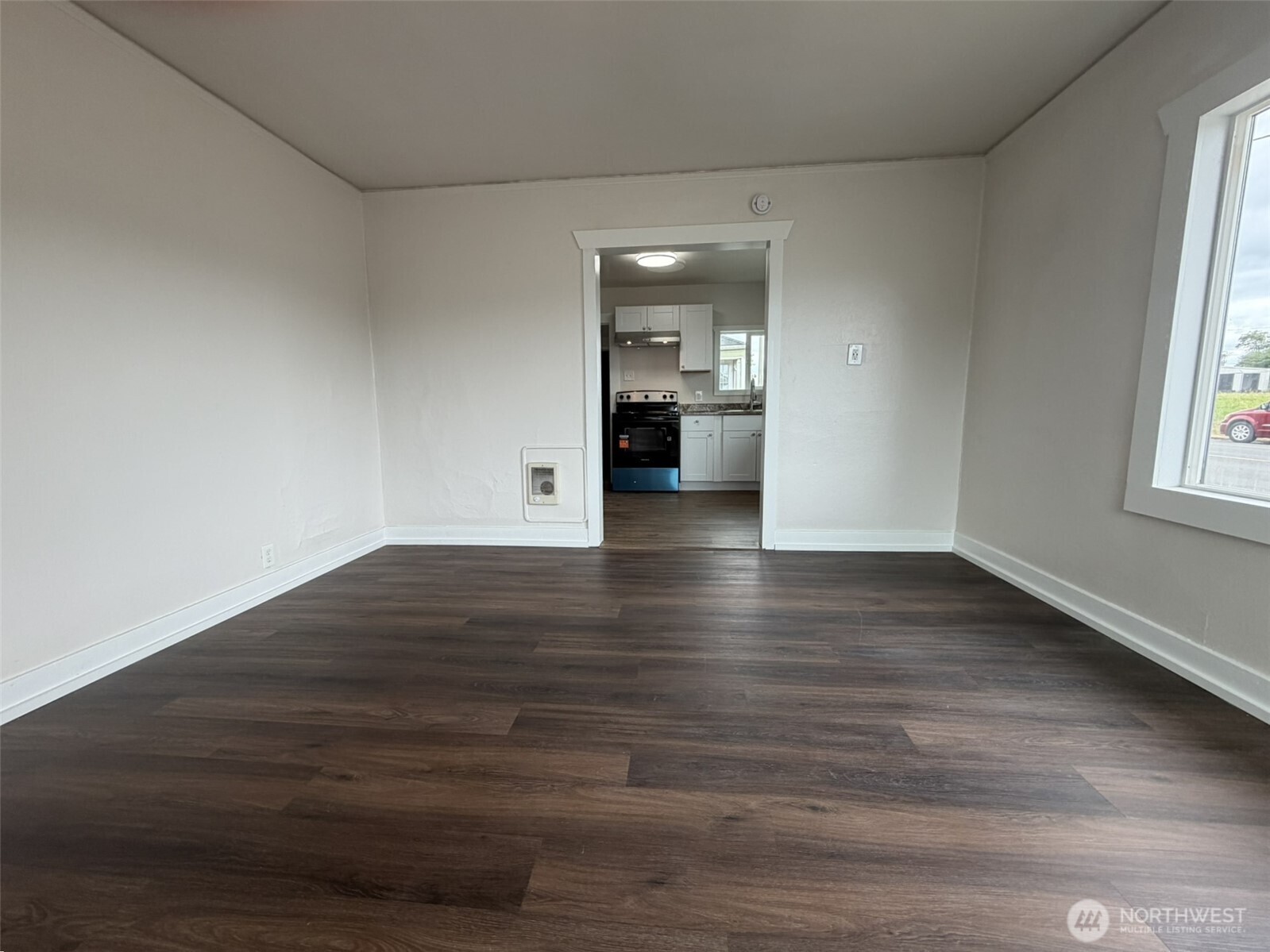 619 27th Street Property Photo 12