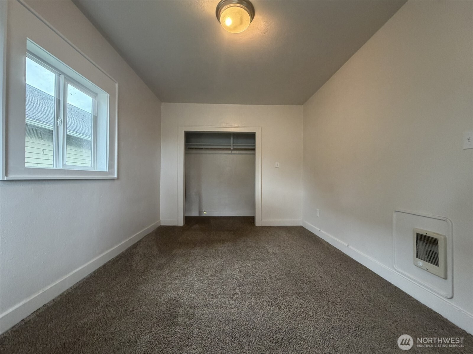 619 27th Street Property Photo 13