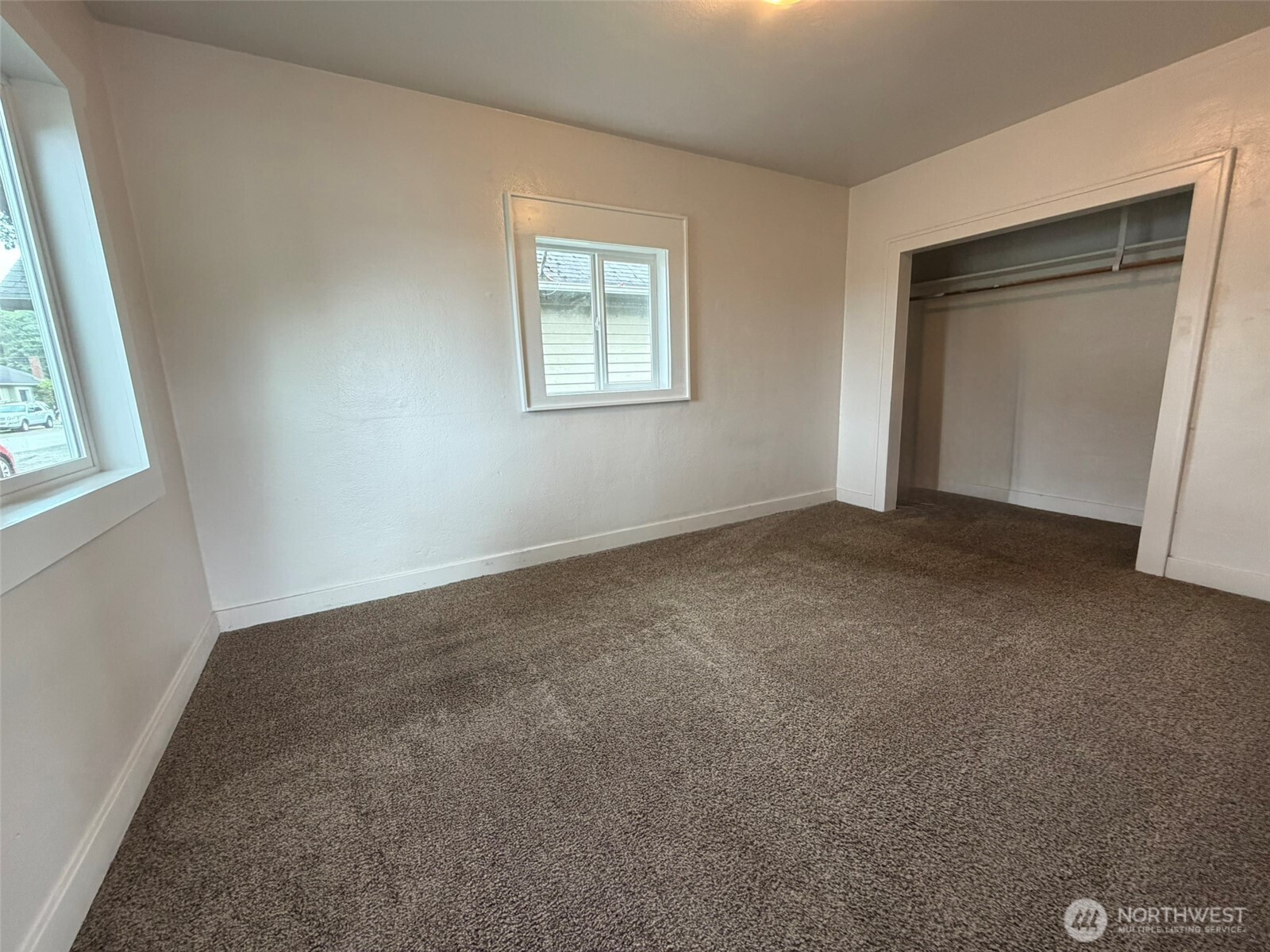 619 27th Street Property Photo 15