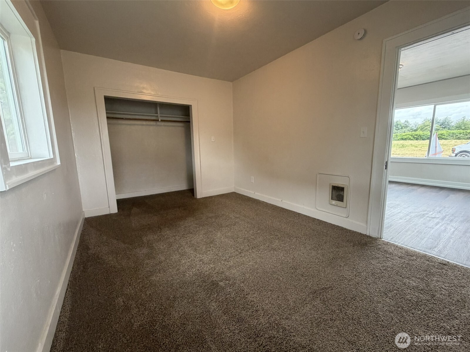 619 27th Street Property Photo 16