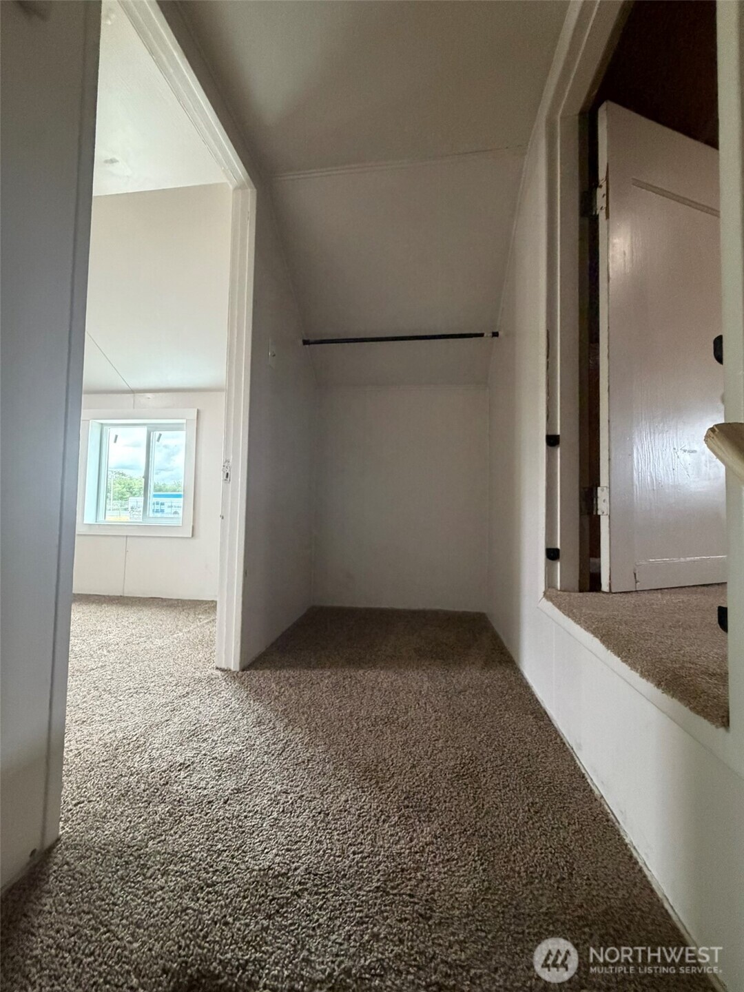 619 27th Street Property Photo 24