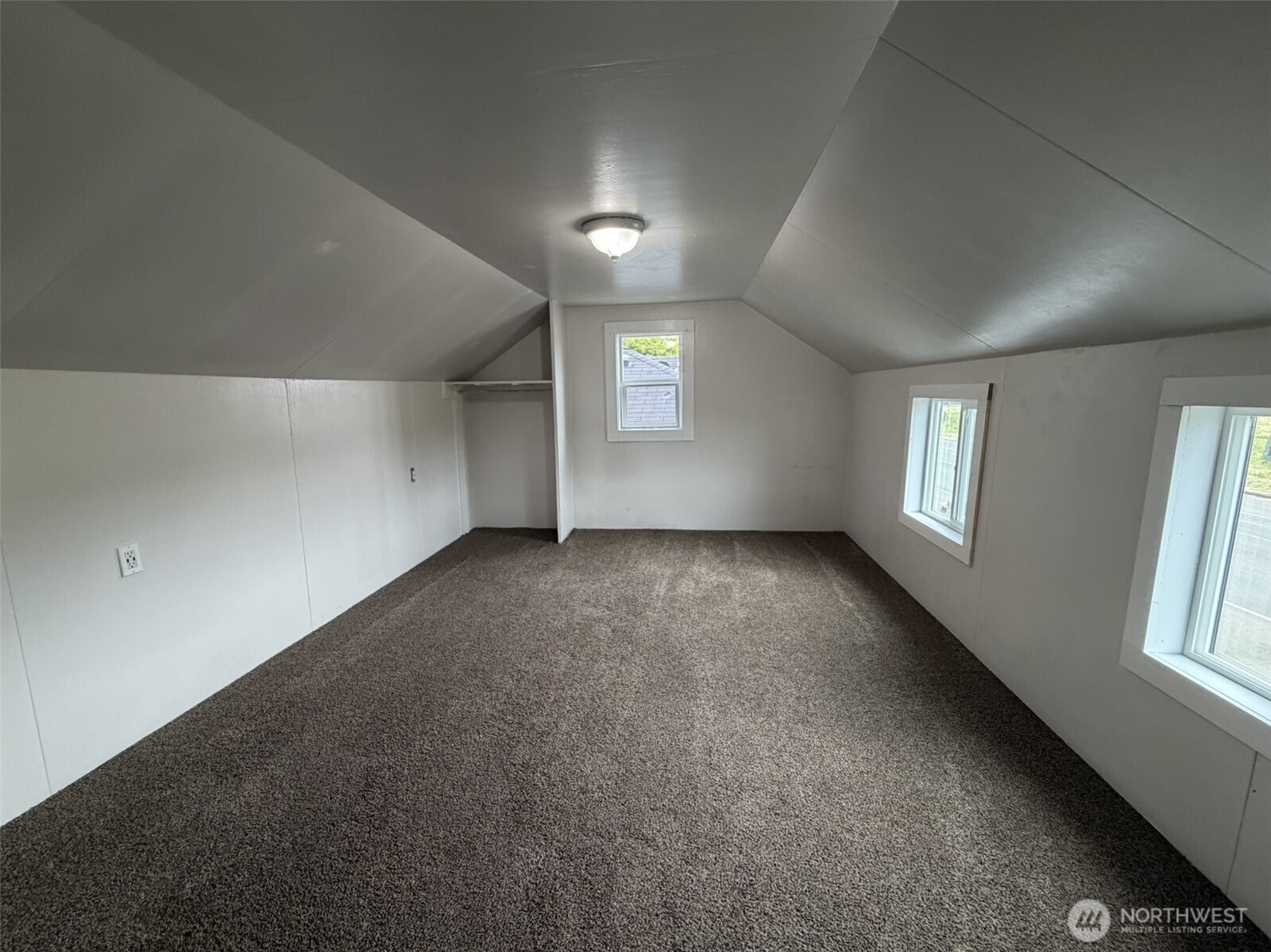 619 27th Street Property Photo 30