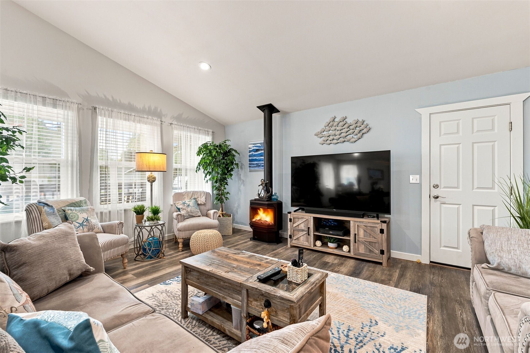 247 Fisher Avenue Property Photo 15