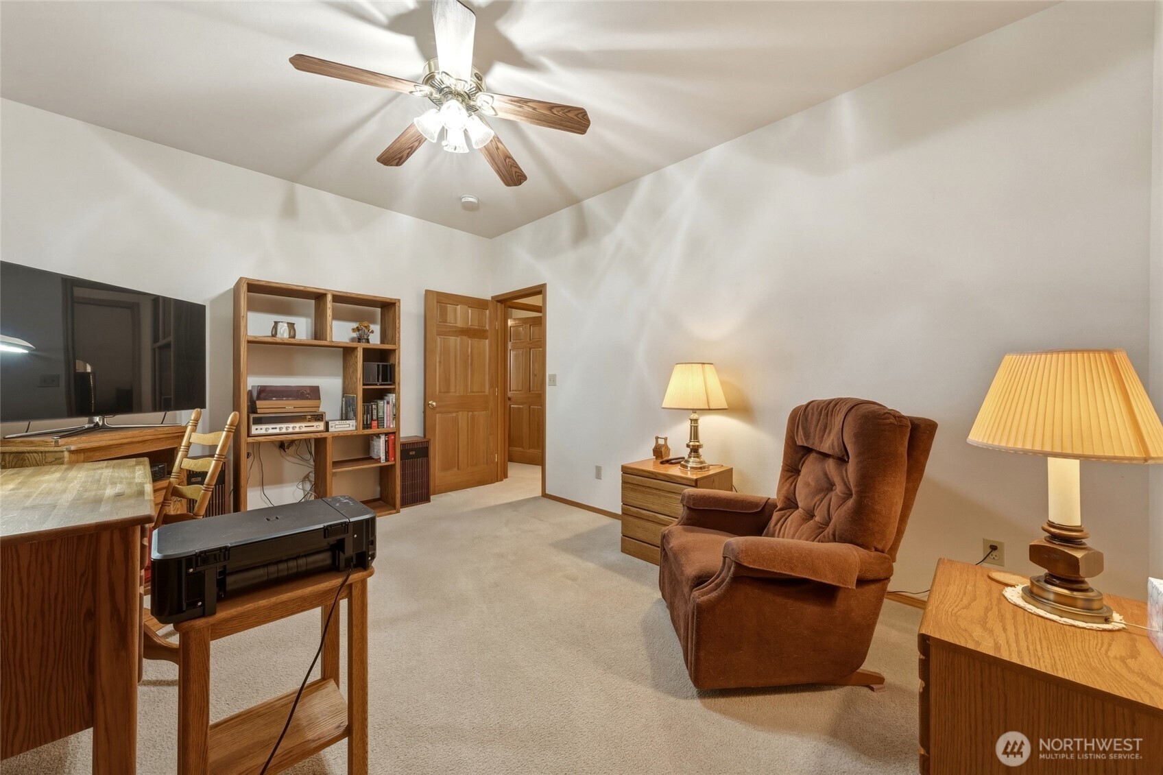 711 Watson Loop Property Photo 23