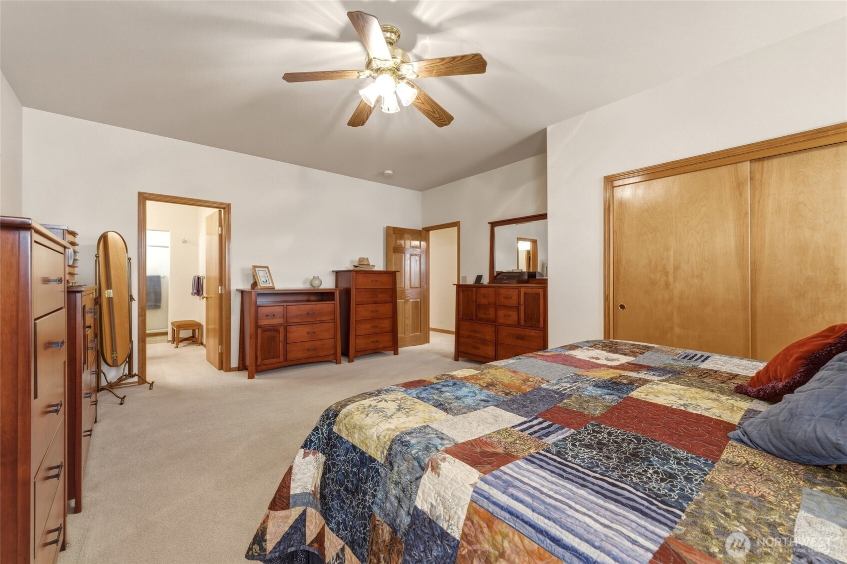 711 Watson Loop Property Photo 25