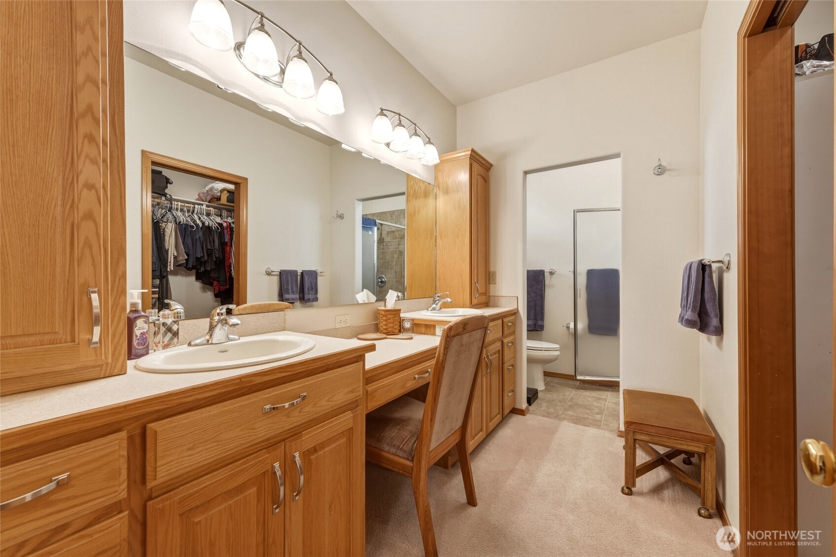 711 Watson Loop Property Photo 26