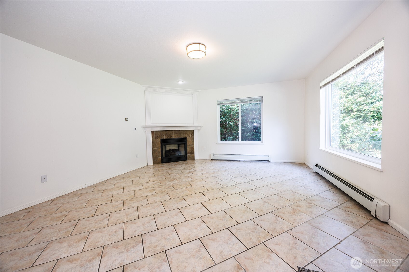 1301 1305 Mitchell Avenue Property Photo 4