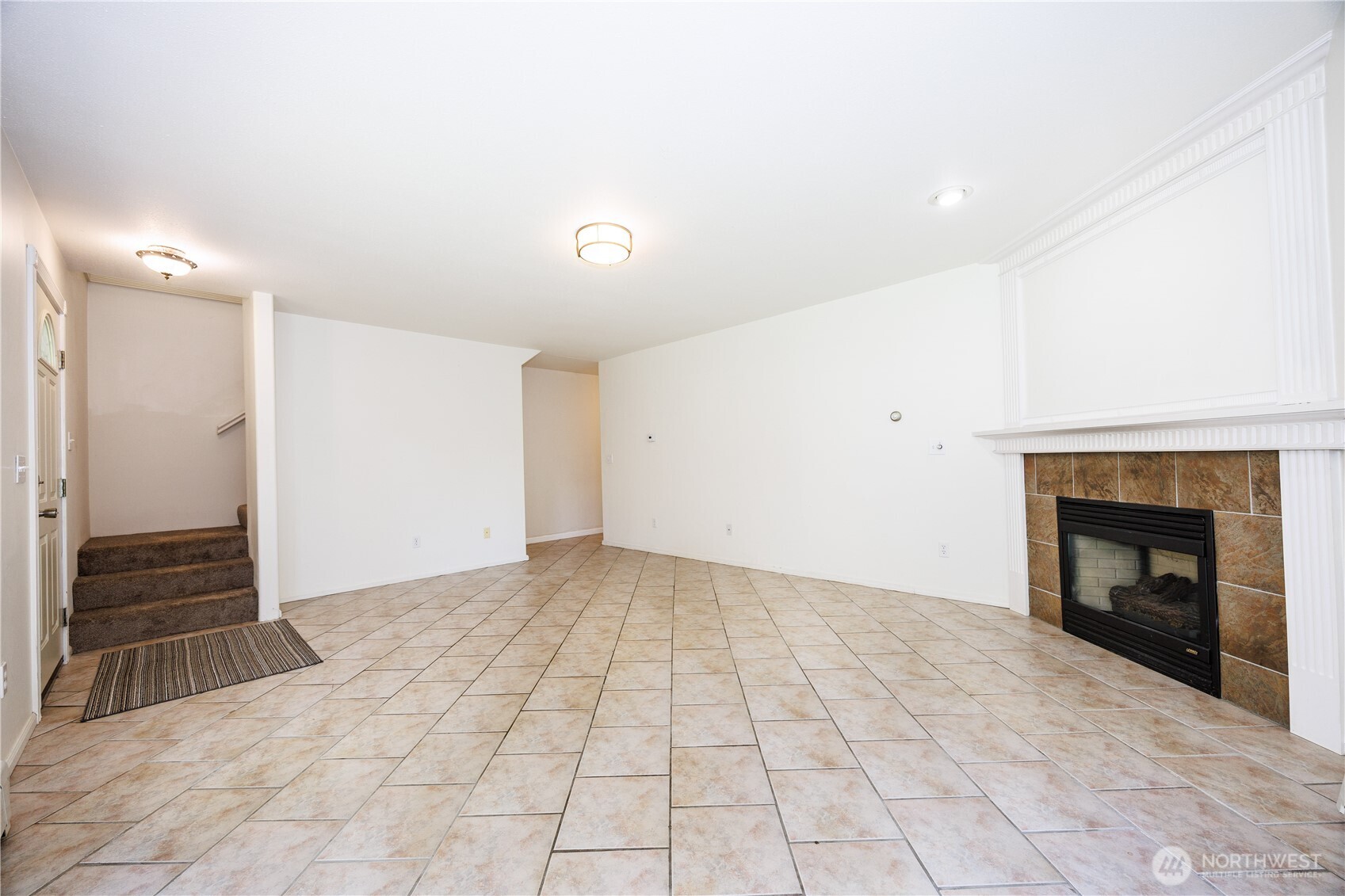 1301 1305 Mitchell Avenue Property Photo 5