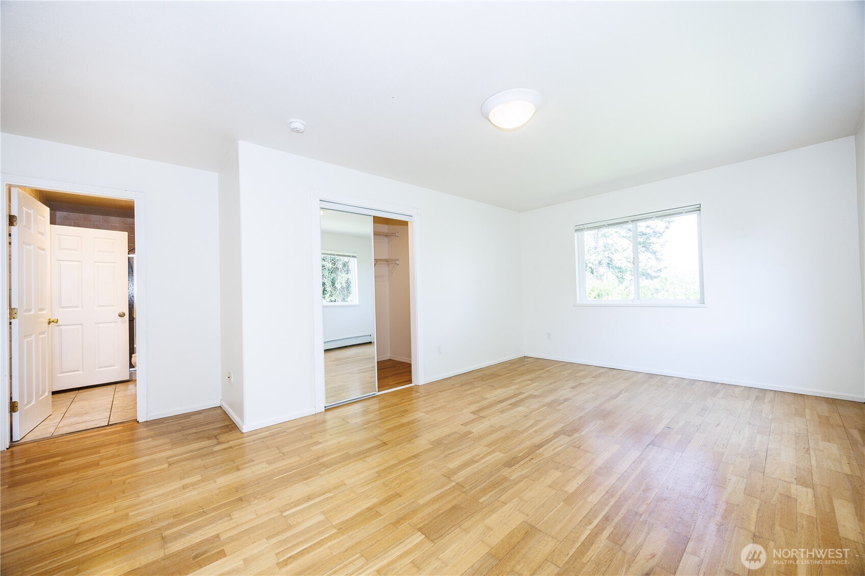 1301 1305 Mitchell Avenue Property Photo 12