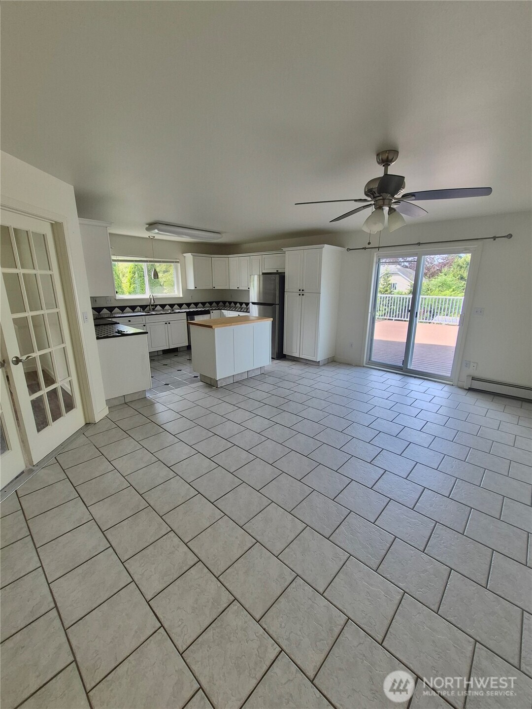 1301 1305 Mitchell Avenue Property Photo 28