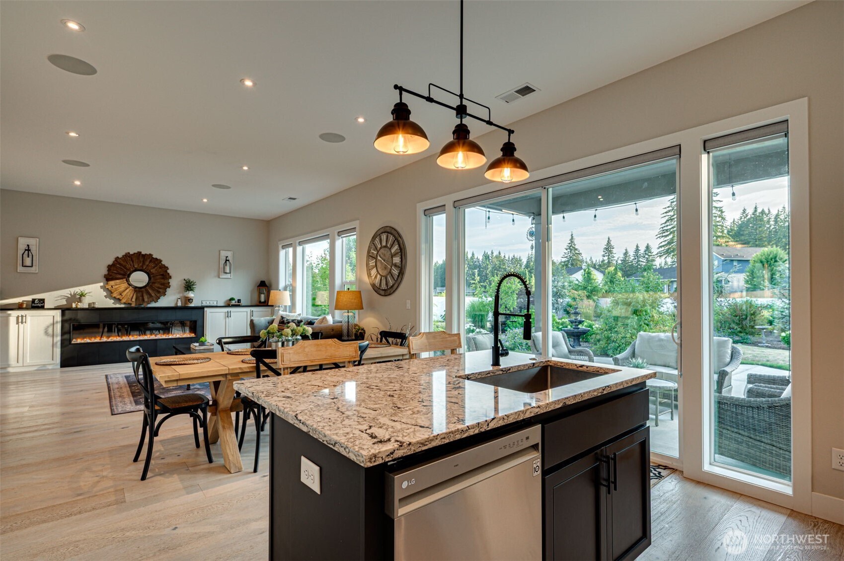 175 Annabelle Street Property Photo 10