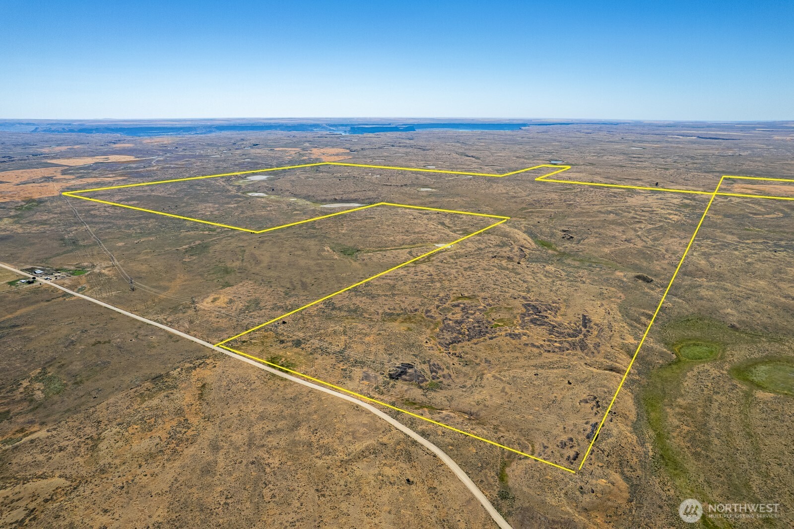 2145 27 Road Property Photo 3