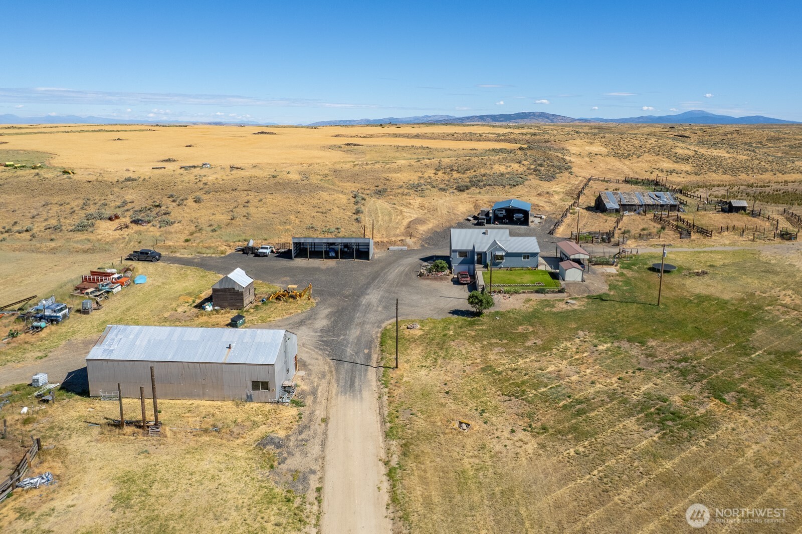 2145 27 Road Property Photo 9