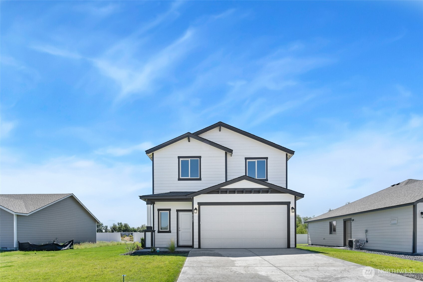 4247 W Sandy Court Property Photo 1