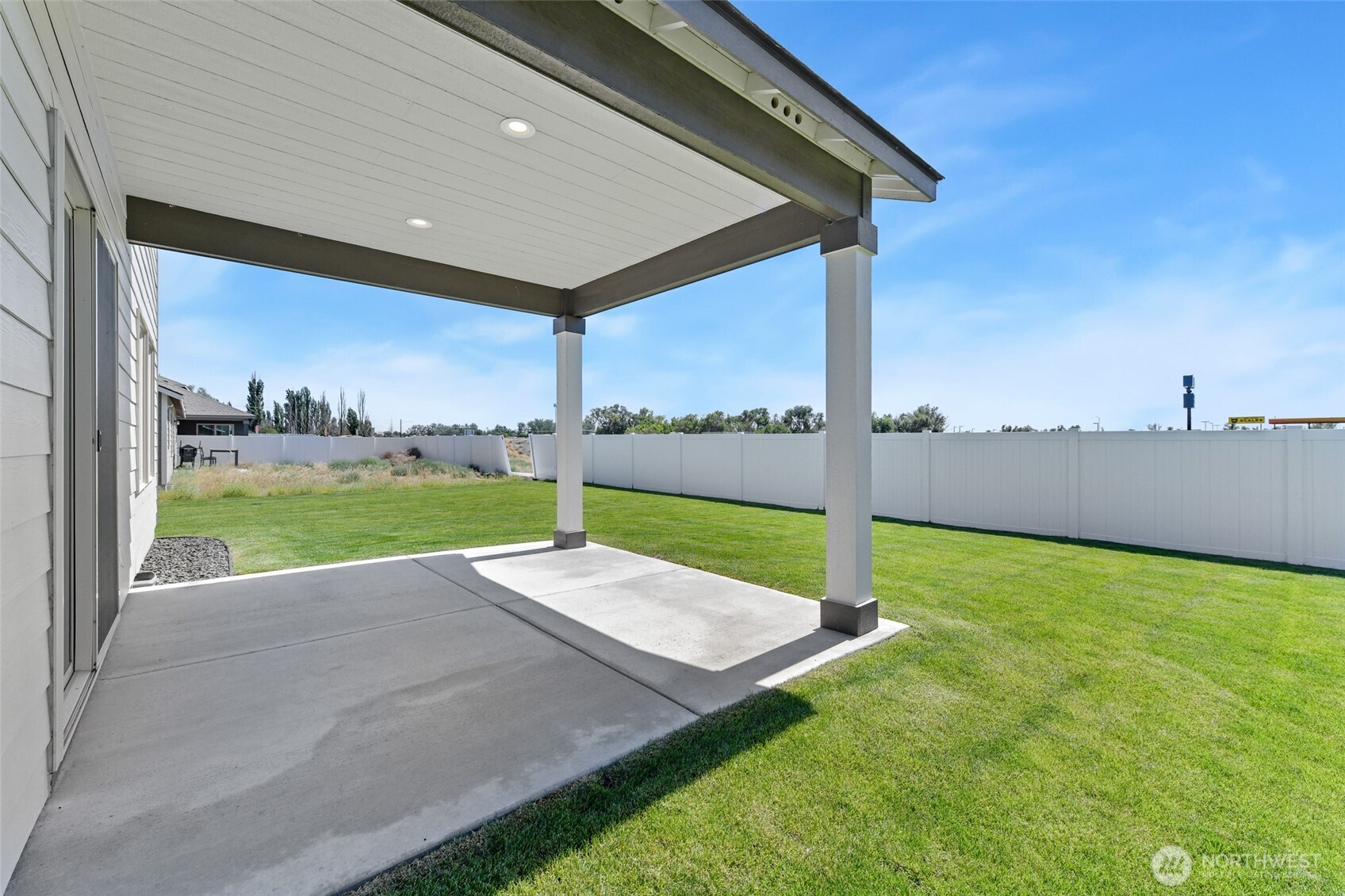 4247 W Sandy Court Property Photo 24