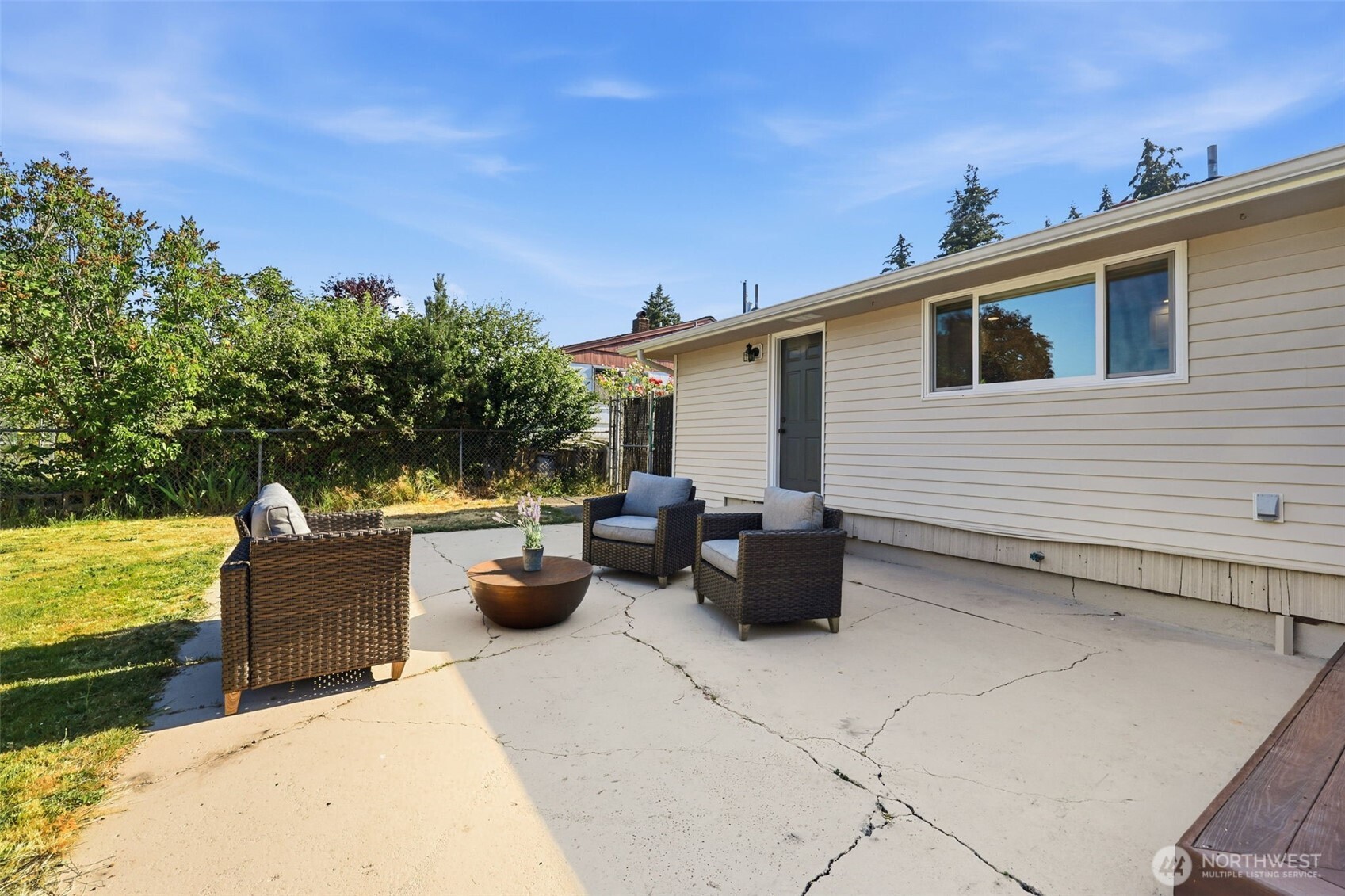 8434 E E Street Property Photo 16