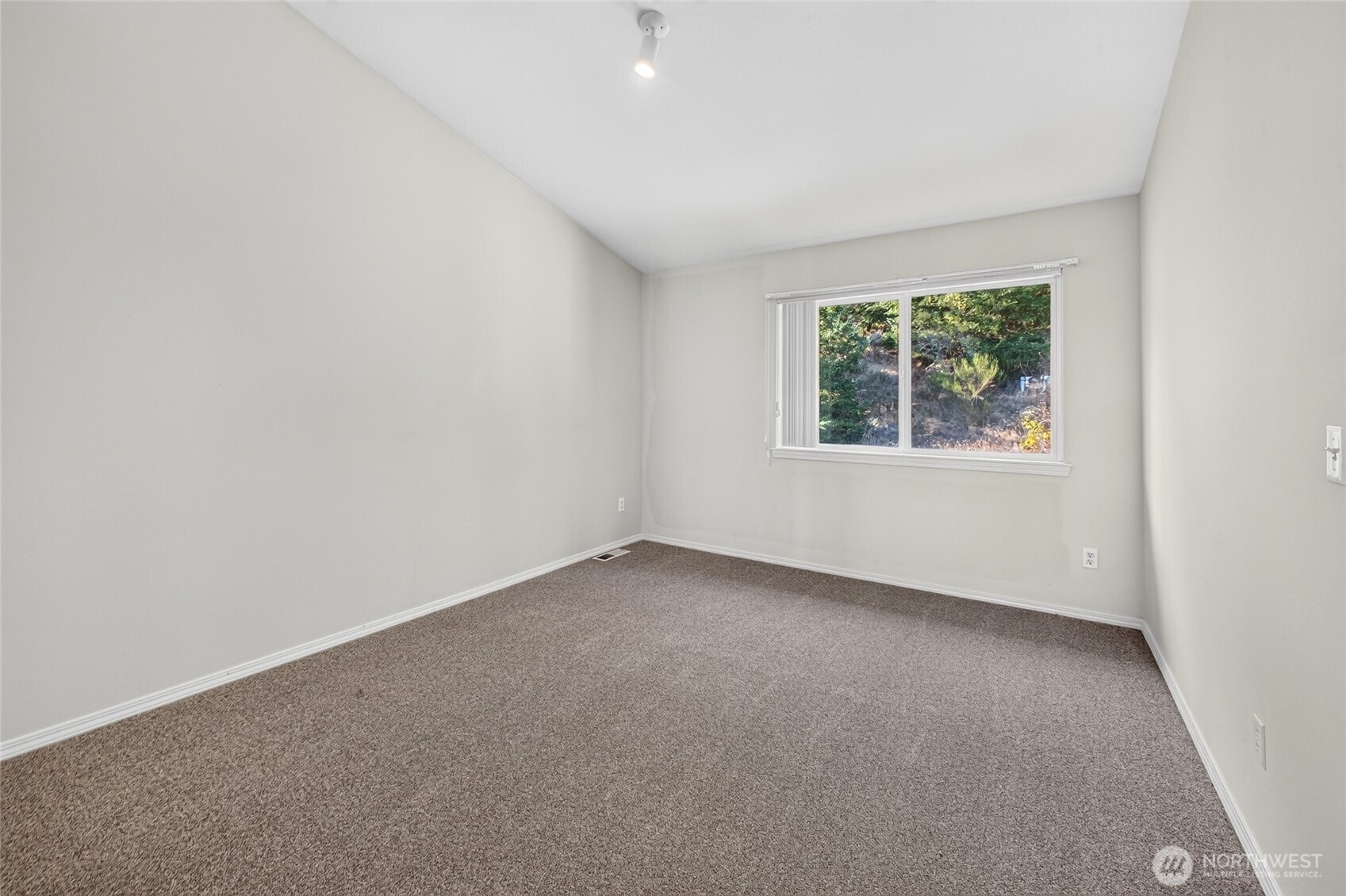 6401 60th Street Property Photo 26