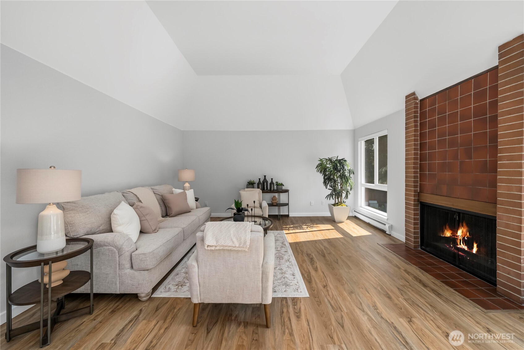 10221 Ne 16th Street H7 Property Photo 17