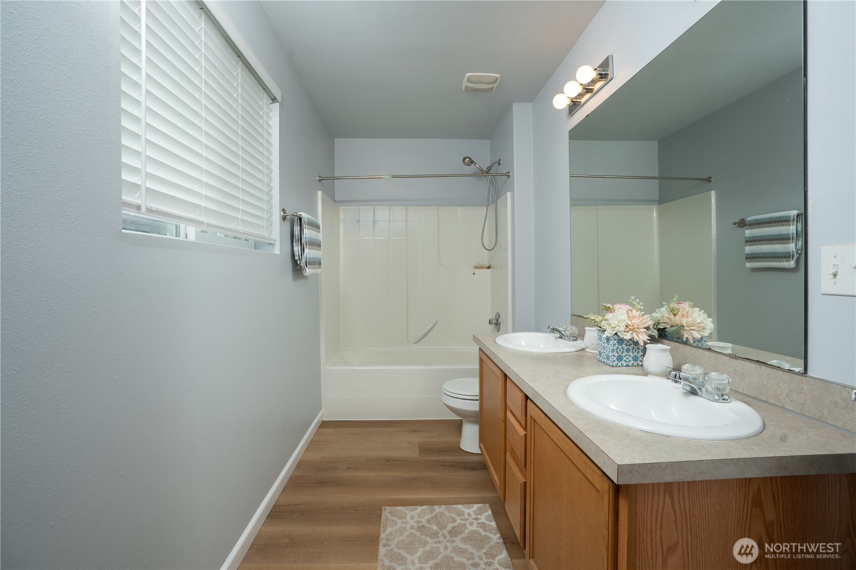 17821 36th Avenue Property Photo 10