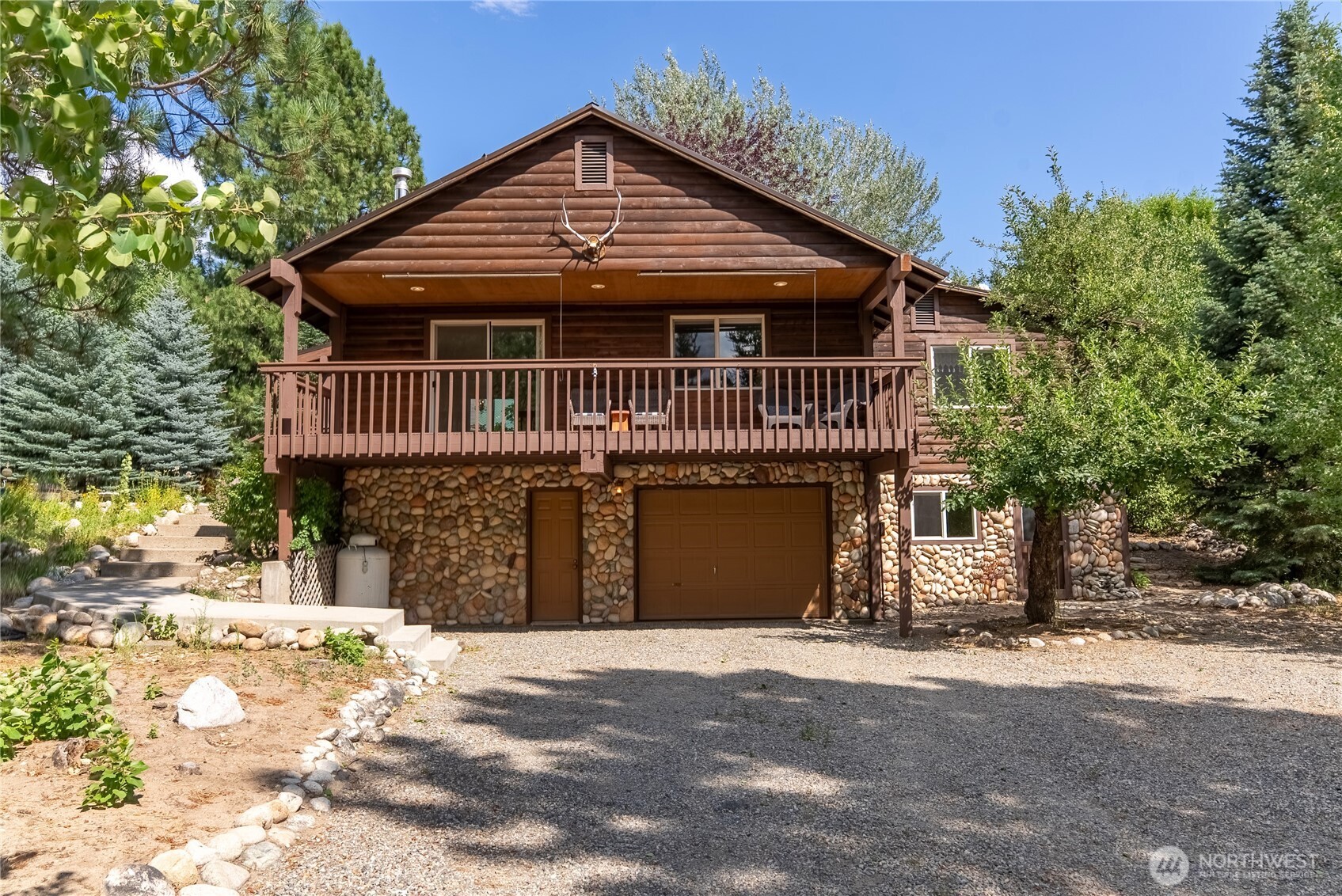 14 Apple Way Property Photo 1