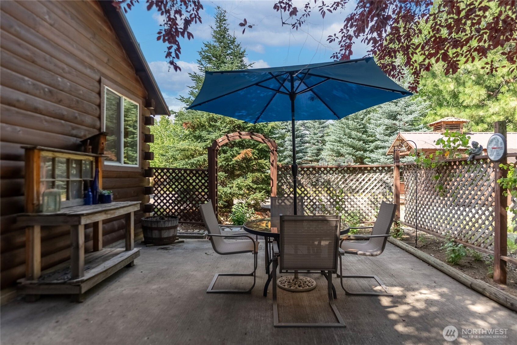14 Apple Way Property Photo 5