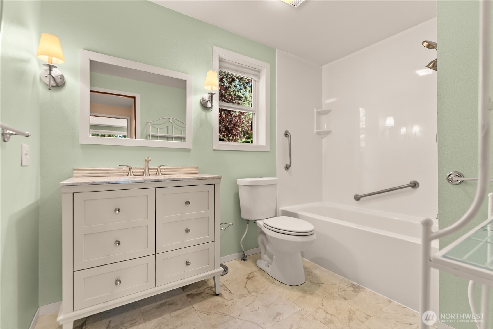14 Apple Way Property Photo 17