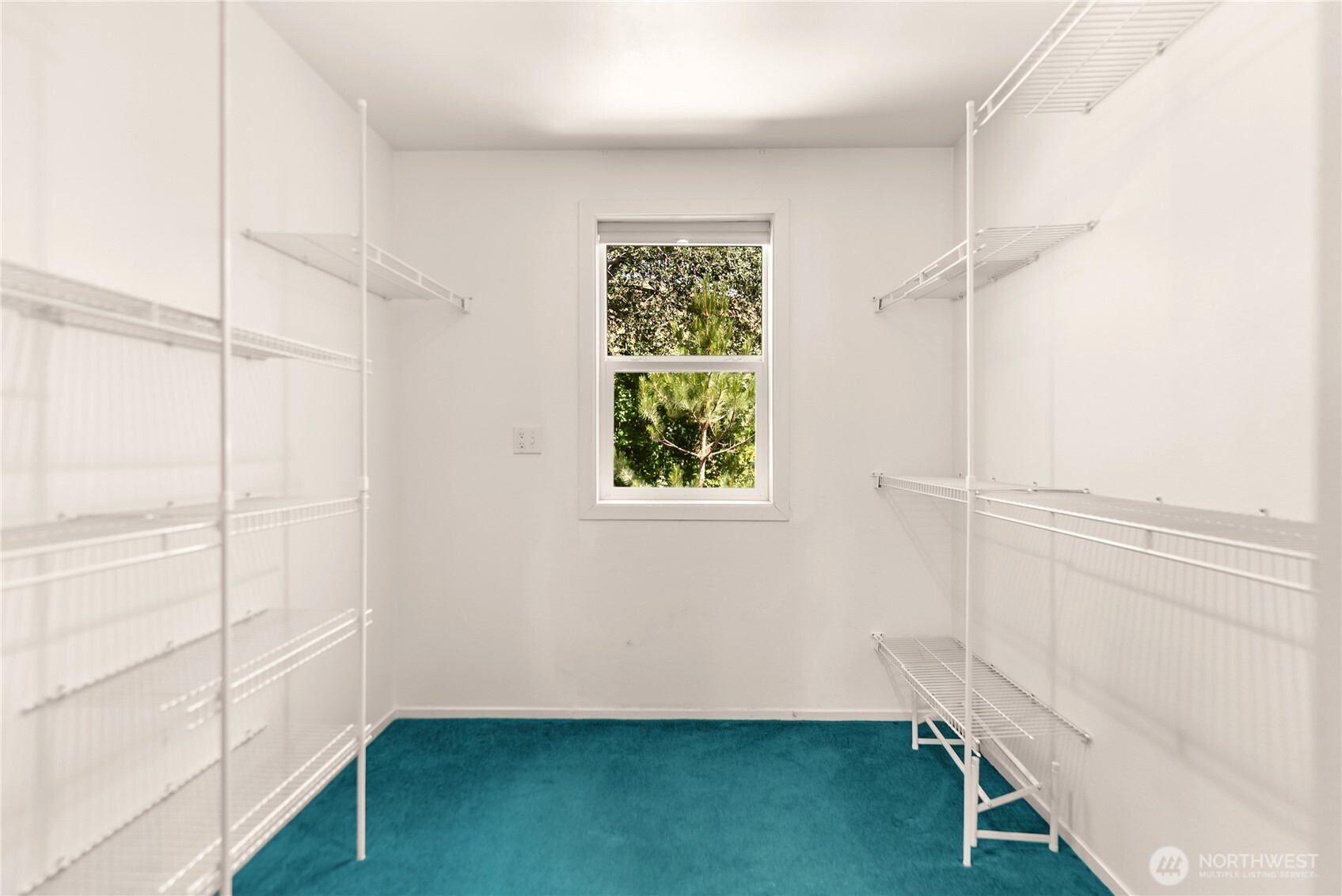 14 Apple Way Property Photo 23
