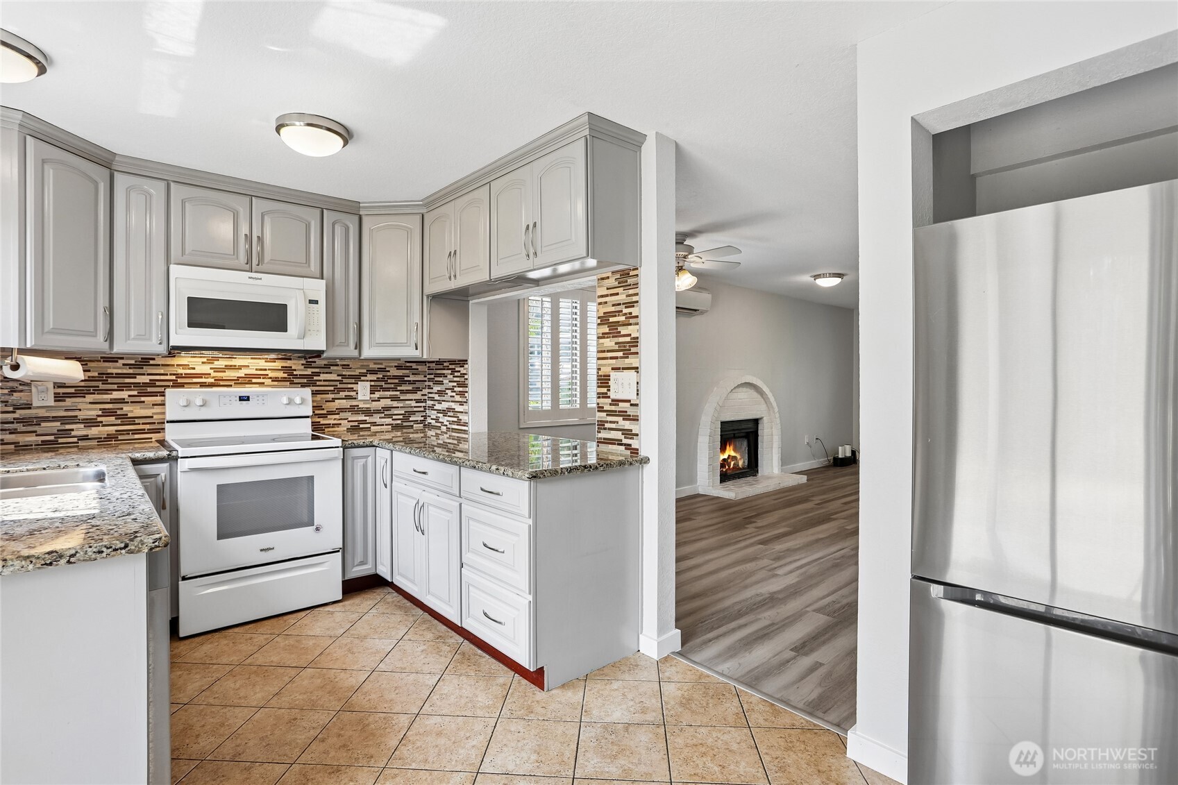 14918 32nd Place 20 Property Photo 6