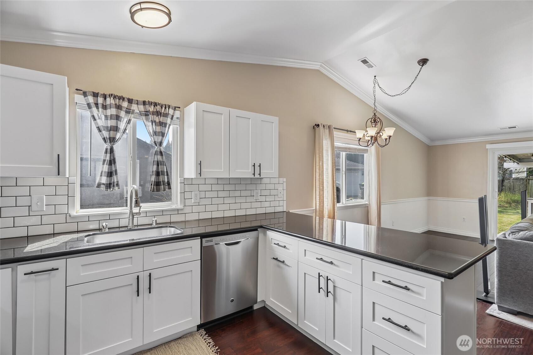 4512 193rd Place Property Photo 10