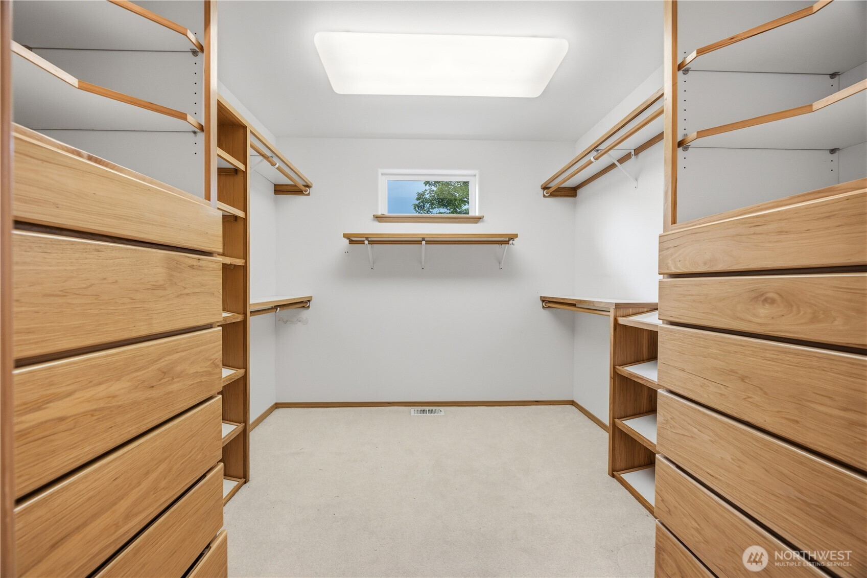 3035 Lakeshore Drive Property Photo 13
