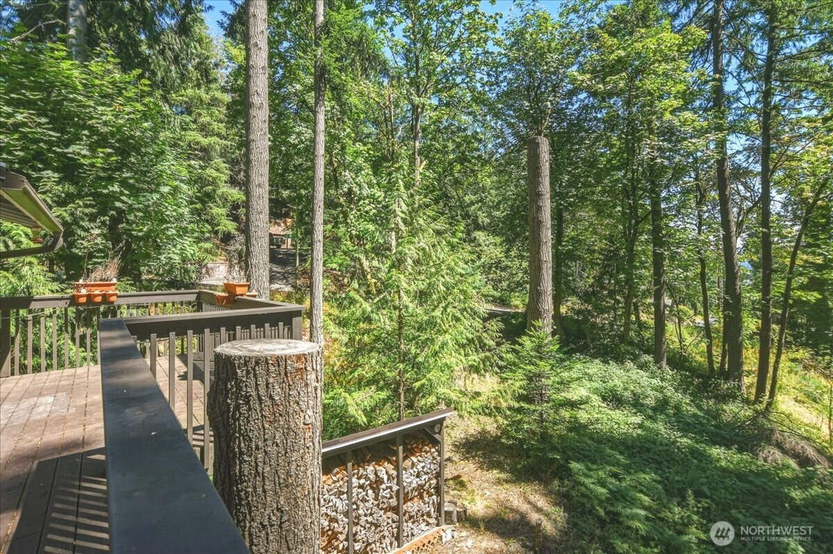 2425 Archwood Drive Property Photo 37