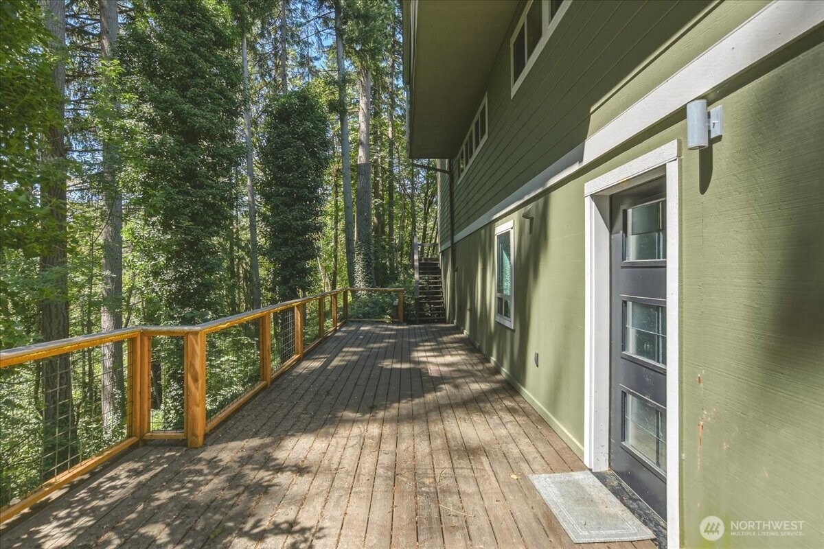 2425 Archwood Drive Property Photo 40