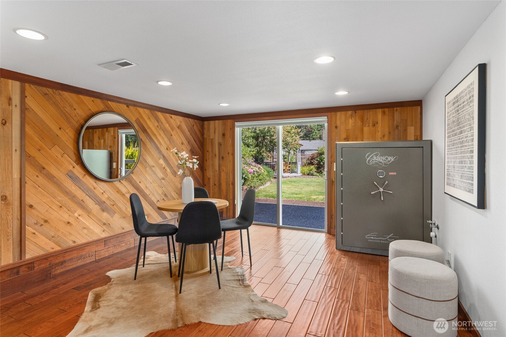 10501 25th Drive Property Photo 12