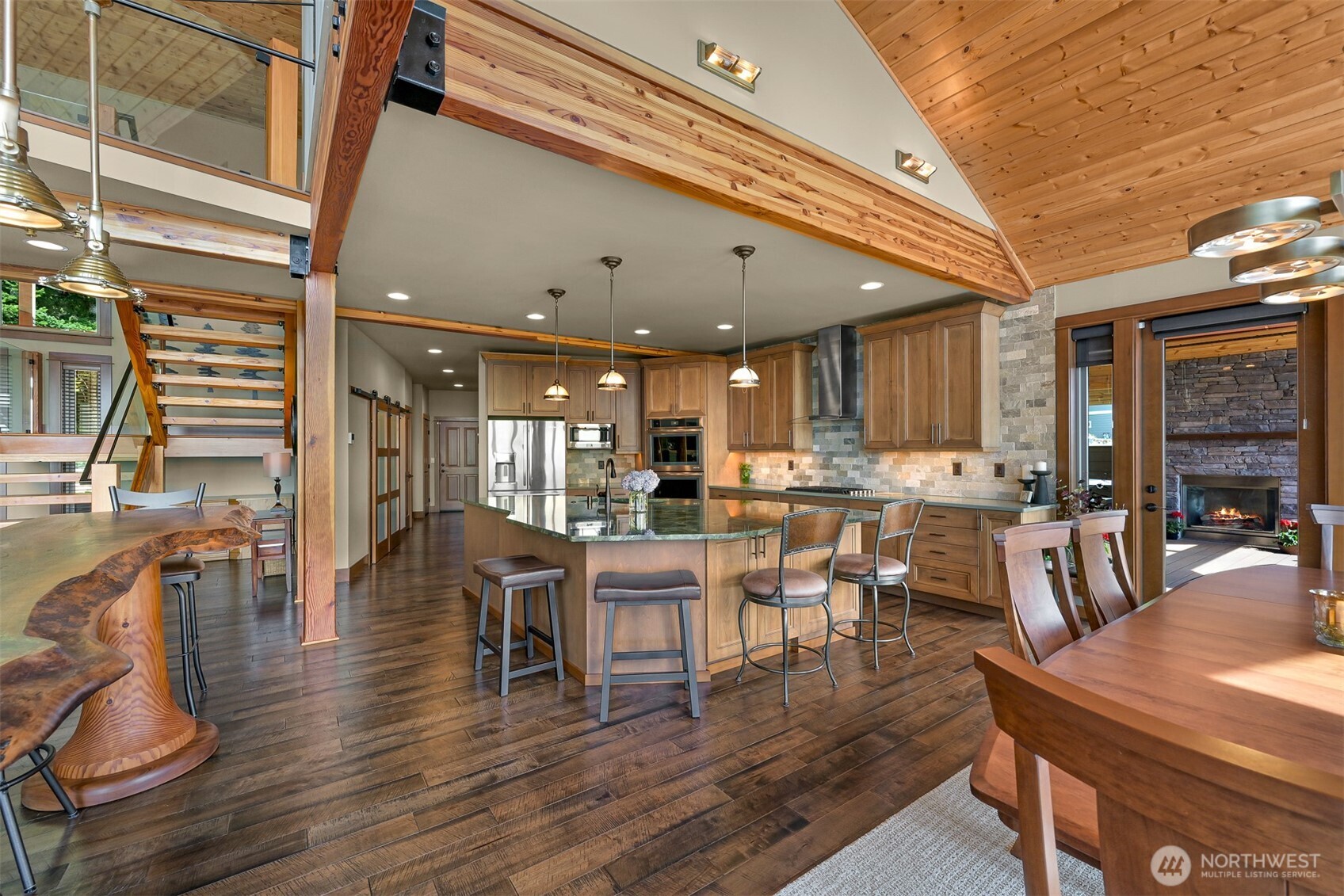 4311 Samish Crest Drive Property Photo 14