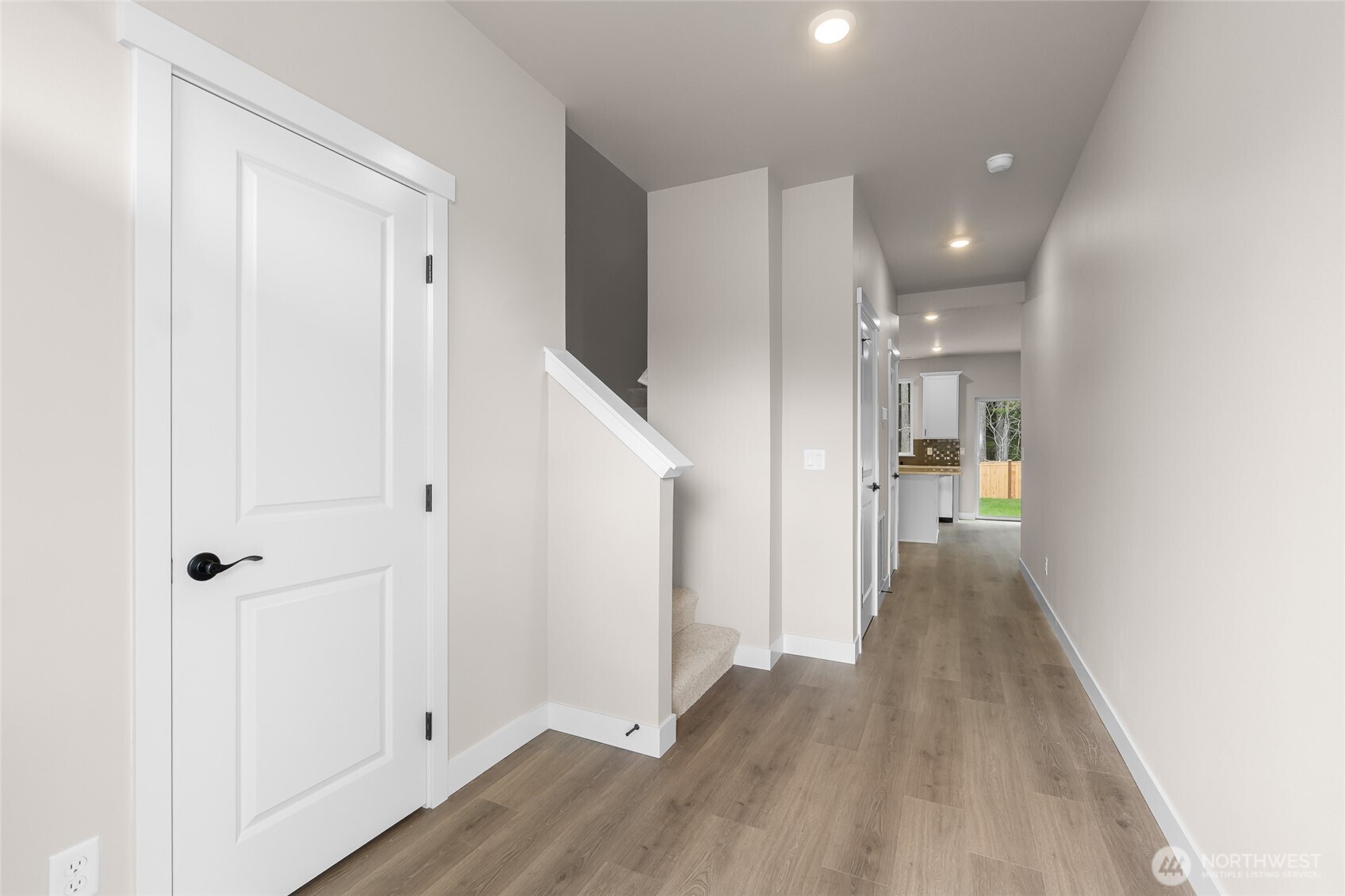 5839 Lost City Lane Property Photo 4