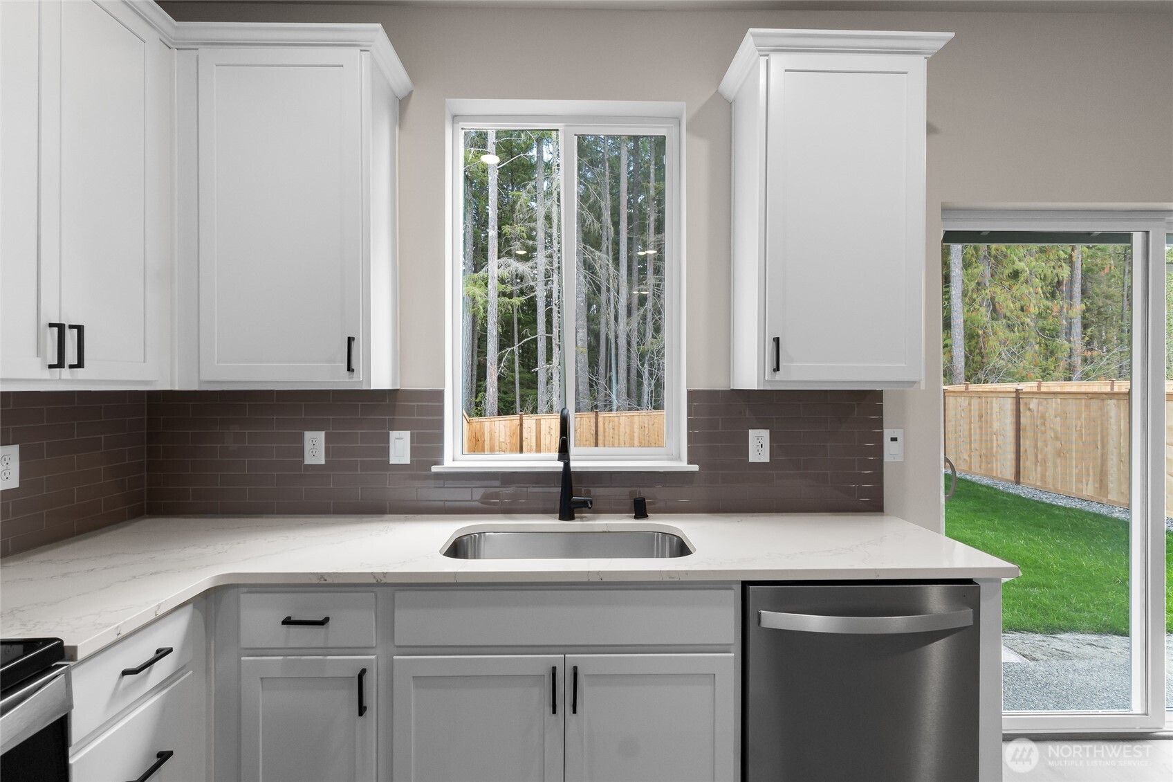 5839 Lost City Lane Property Photo 15