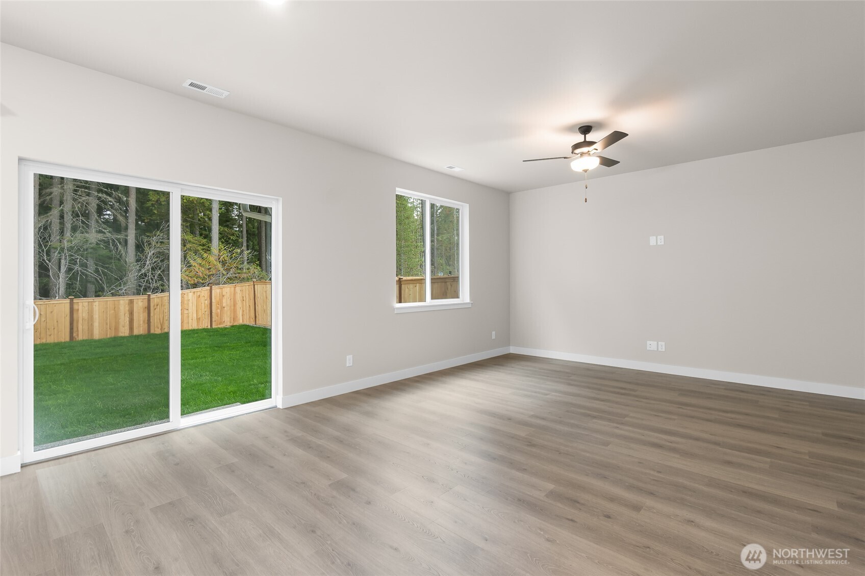 5839 Lost City Lane Property Photo 17