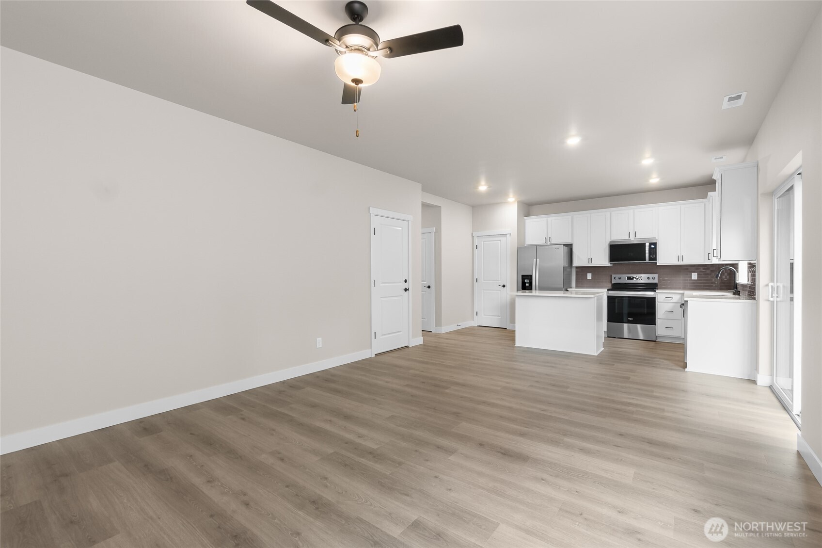 5839 Lost City Lane Property Photo 23