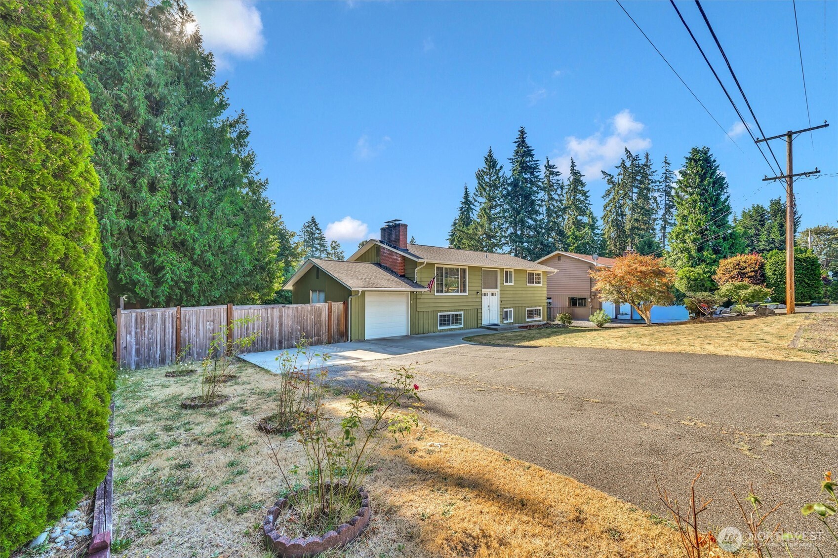 10207 64th Avenue Ct Property Photo 3