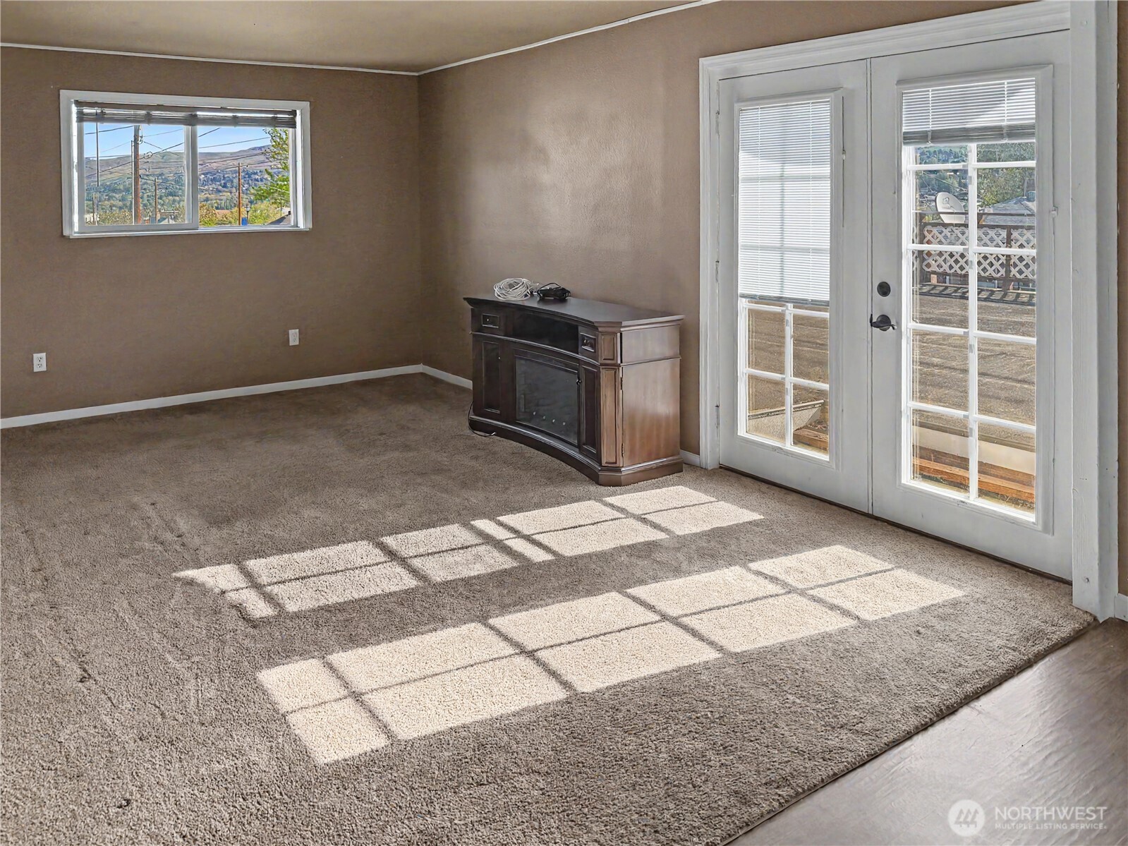 802 S Chelan Avenue Property Photo 23