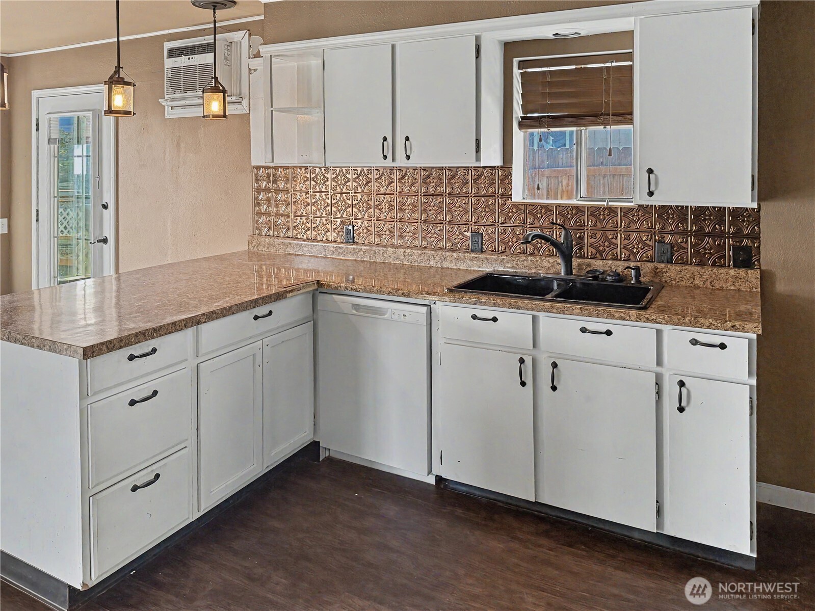 802 S Chelan Avenue Property Photo 26