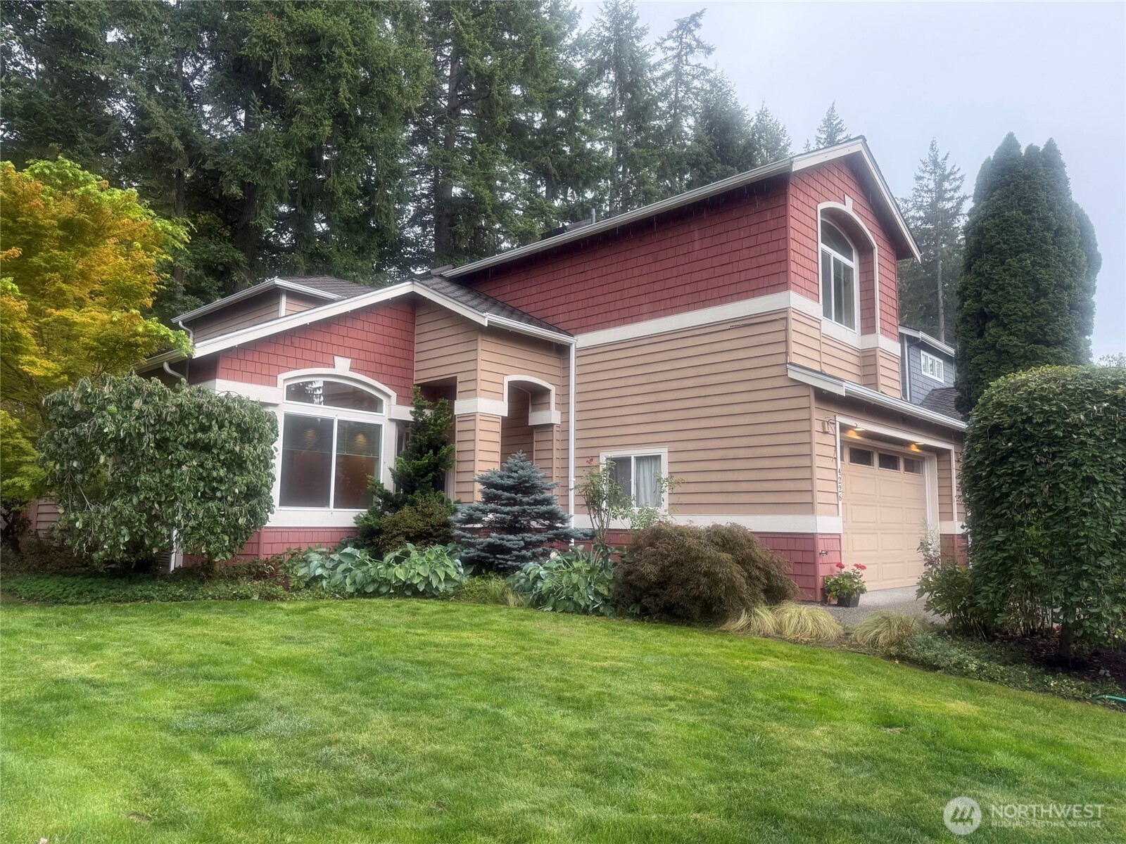 4226 258th Avenue Property Photo 3