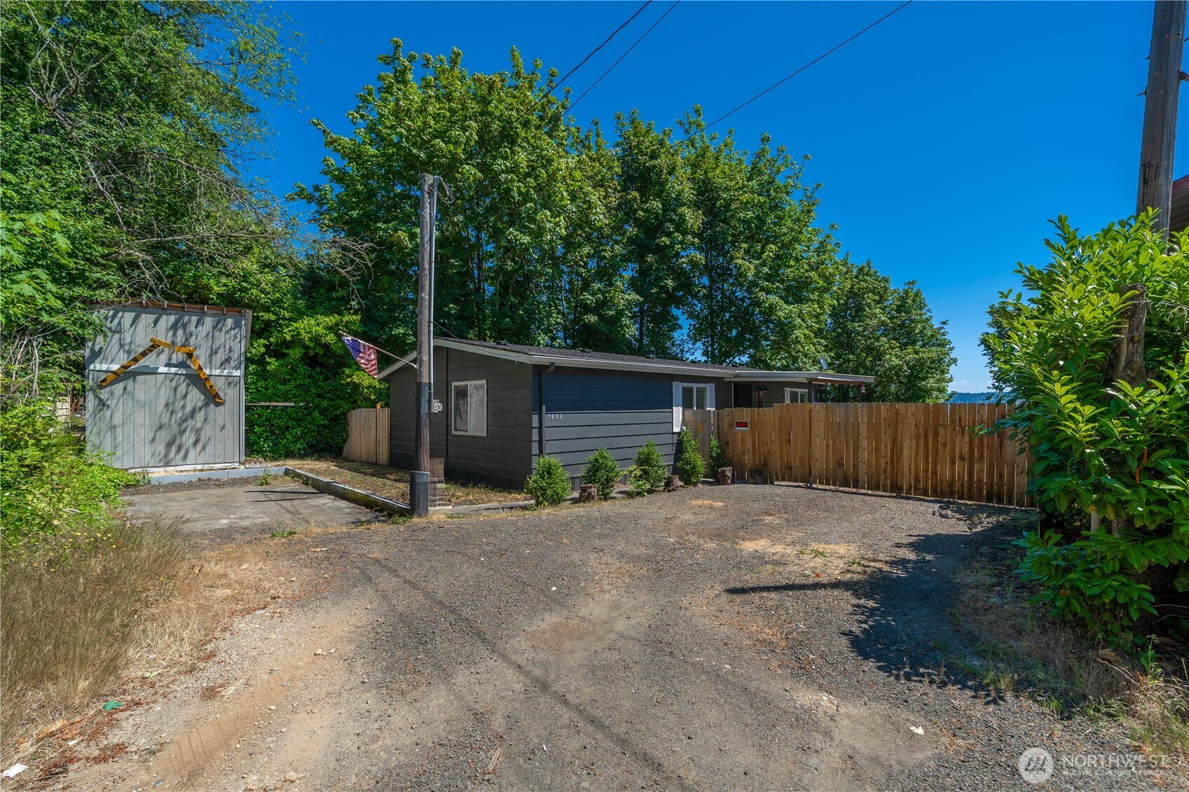 1898 Vista Lane Property Photo 24