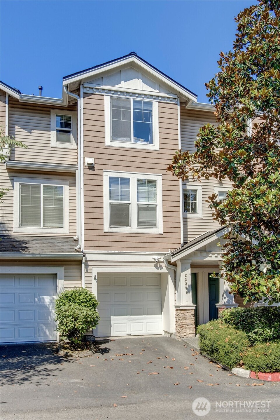 23311 61st Place 18-2 Property Photo 1
