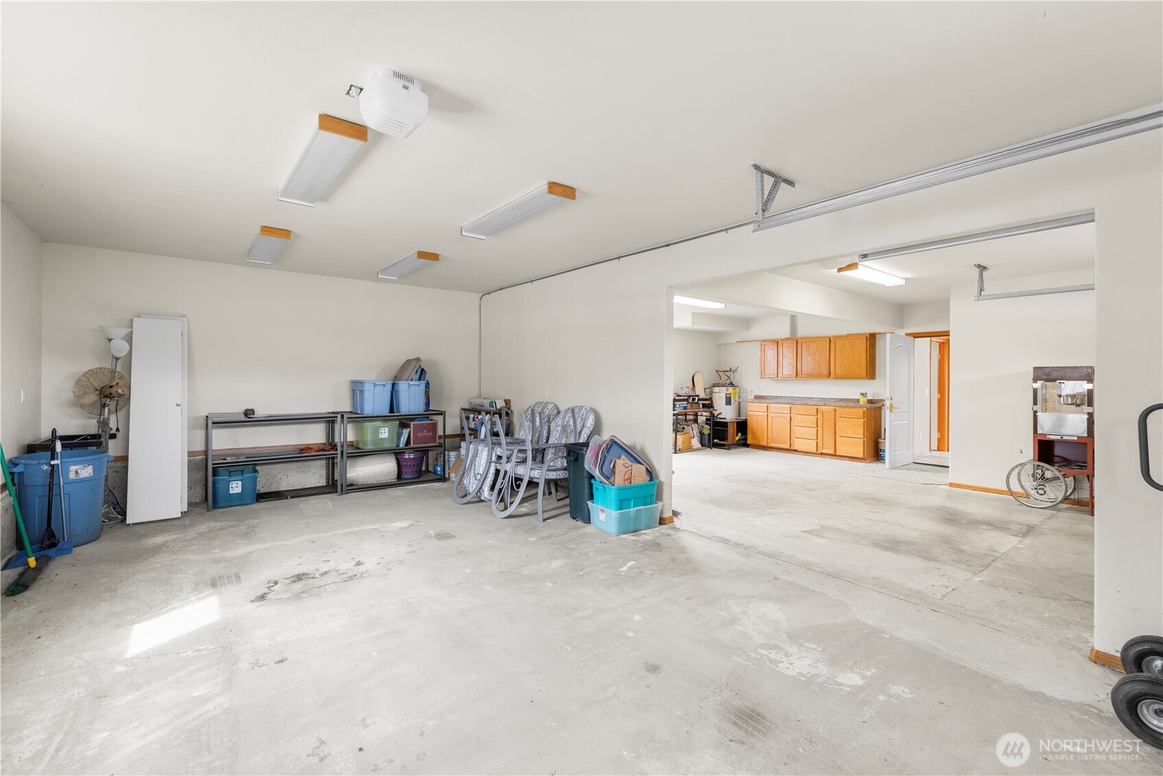 6226 Hinman Drive Property Photo 30