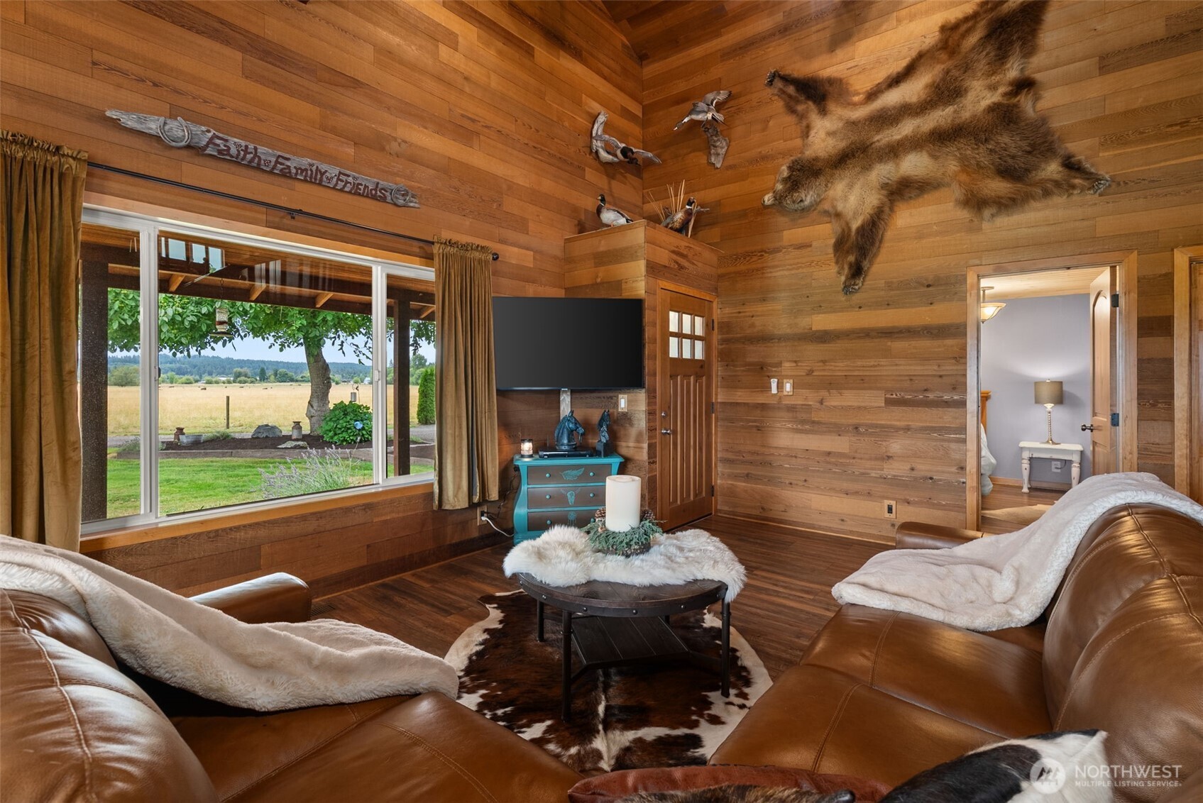10407 Evergreen Valley Road Property Photo 8